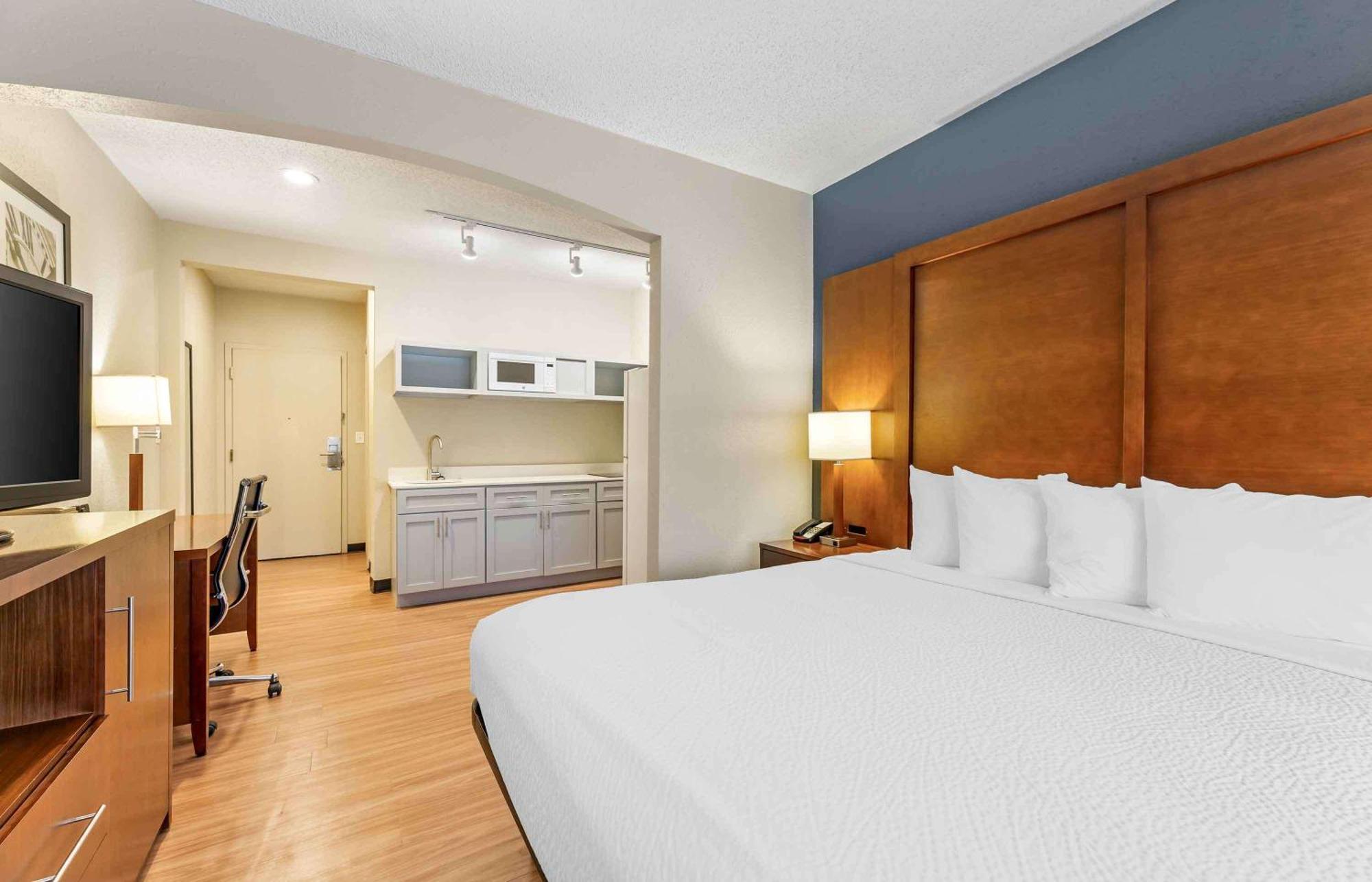 Extended Stay America Suites - Buffalo - Airport ชีคโทวากา ภายนอก รูปภาพ