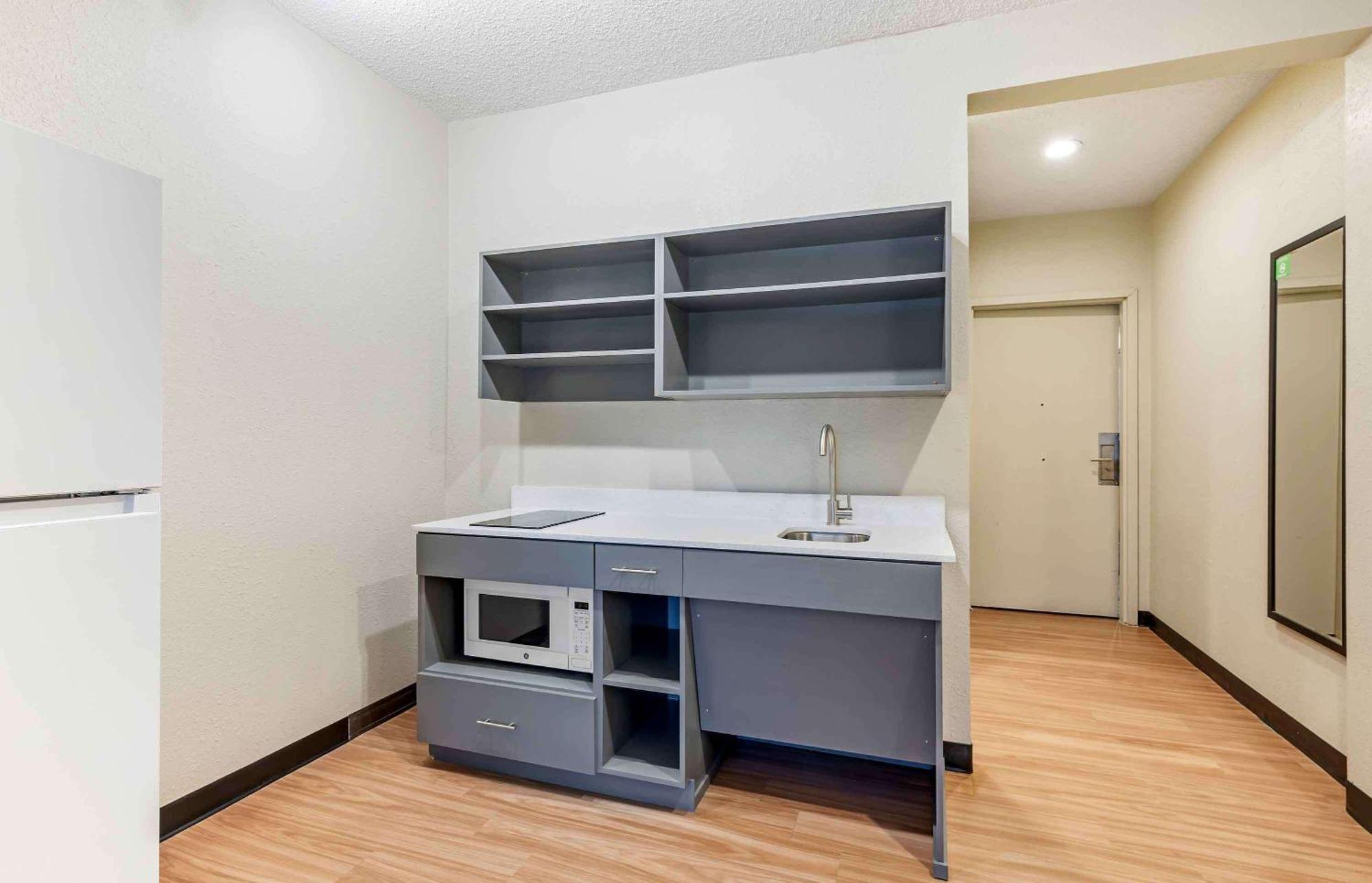 Extended Stay America Suites - Buffalo - Airport ชีคโทวากา ภายนอก รูปภาพ
