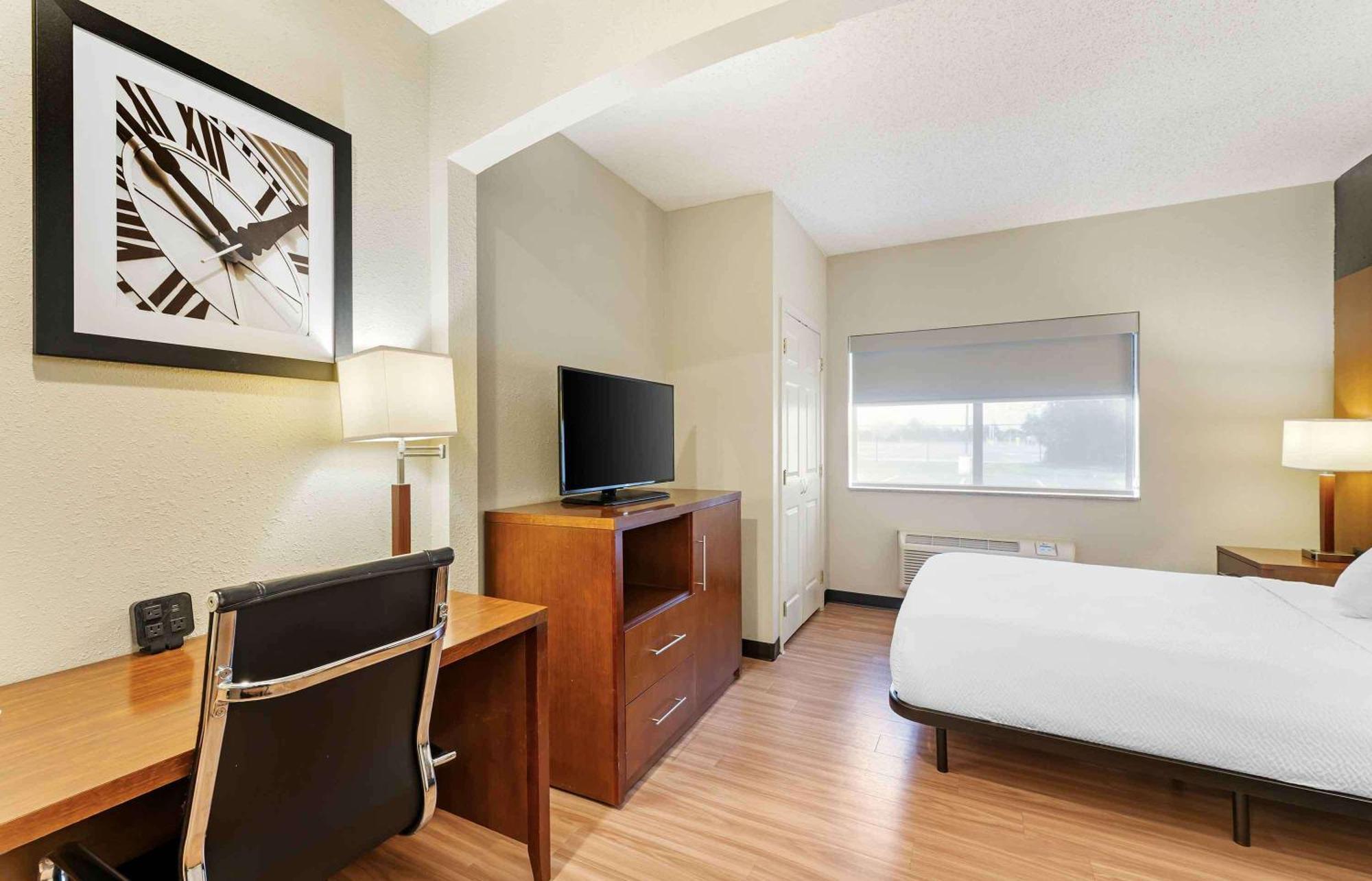 Extended Stay America Suites - Buffalo - Airport ชีคโทวากา ภายนอก รูปภาพ