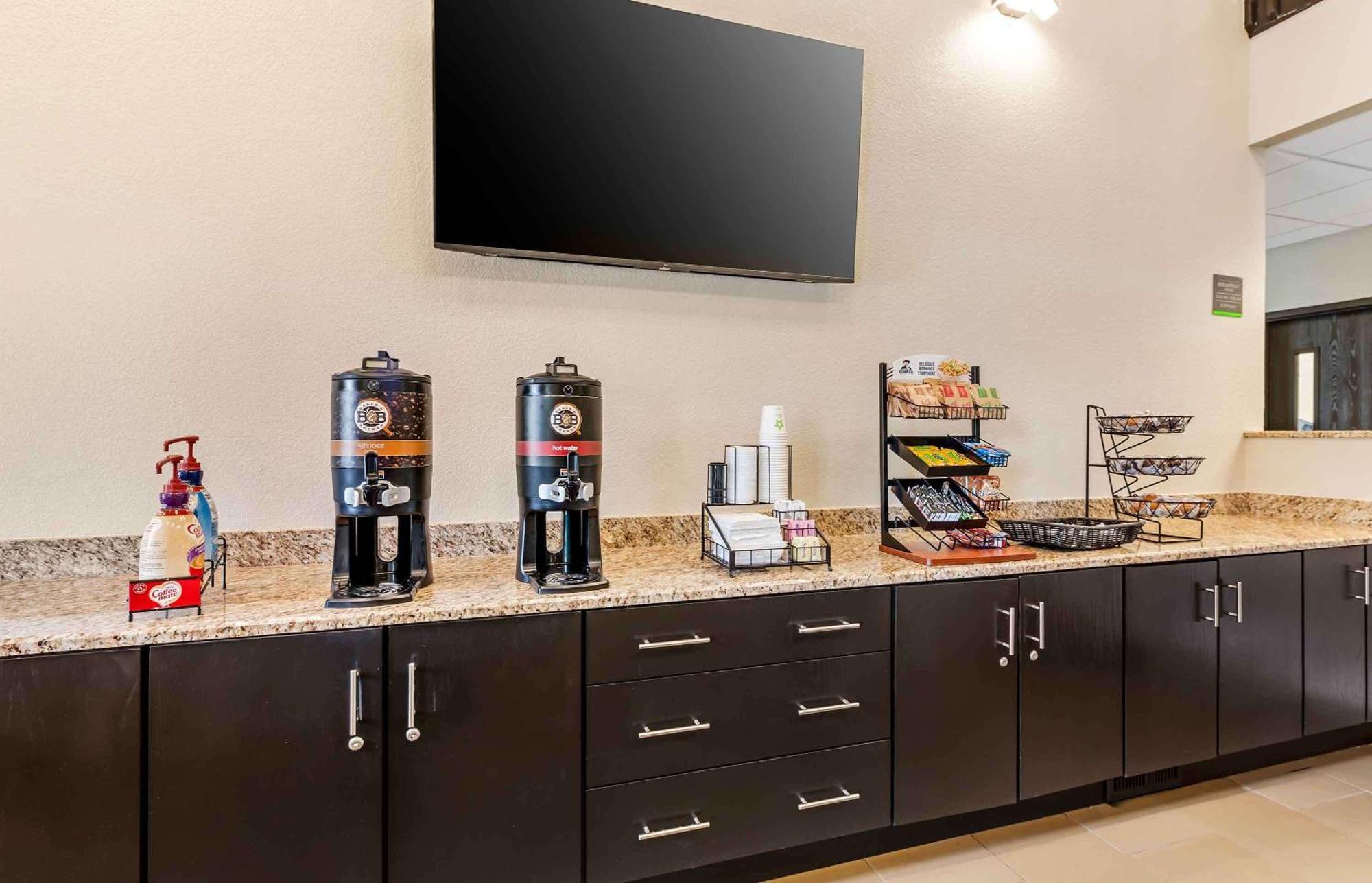 Extended Stay America Suites - Buffalo - Airport ชีคโทวากา ภายนอก รูปภาพ
