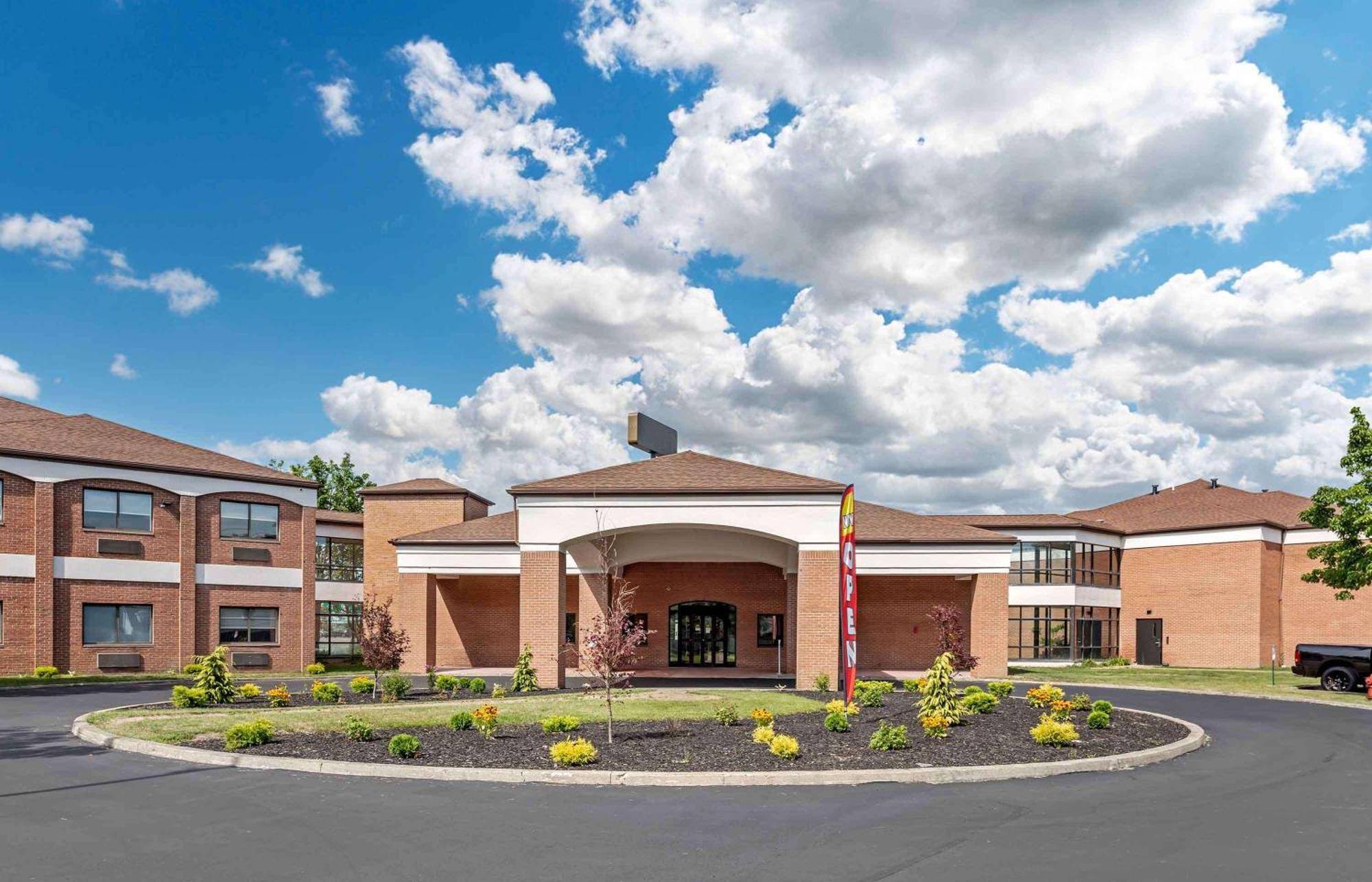 Extended Stay America Suites - Buffalo - Airport ชีคโทวากา ภายนอก รูปภาพ
