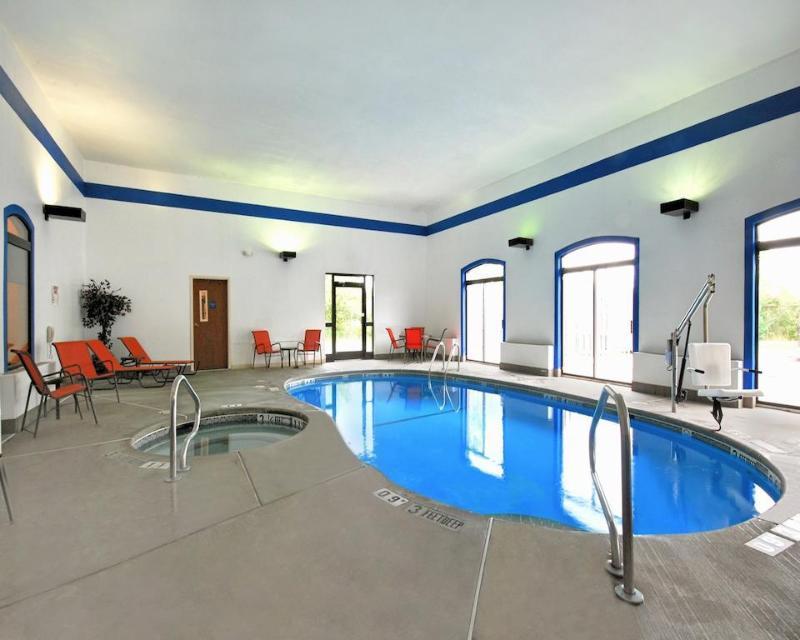Extended Stay America Suites - Buffalo - Airport ชีคโทวากา ภายนอก รูปภาพ