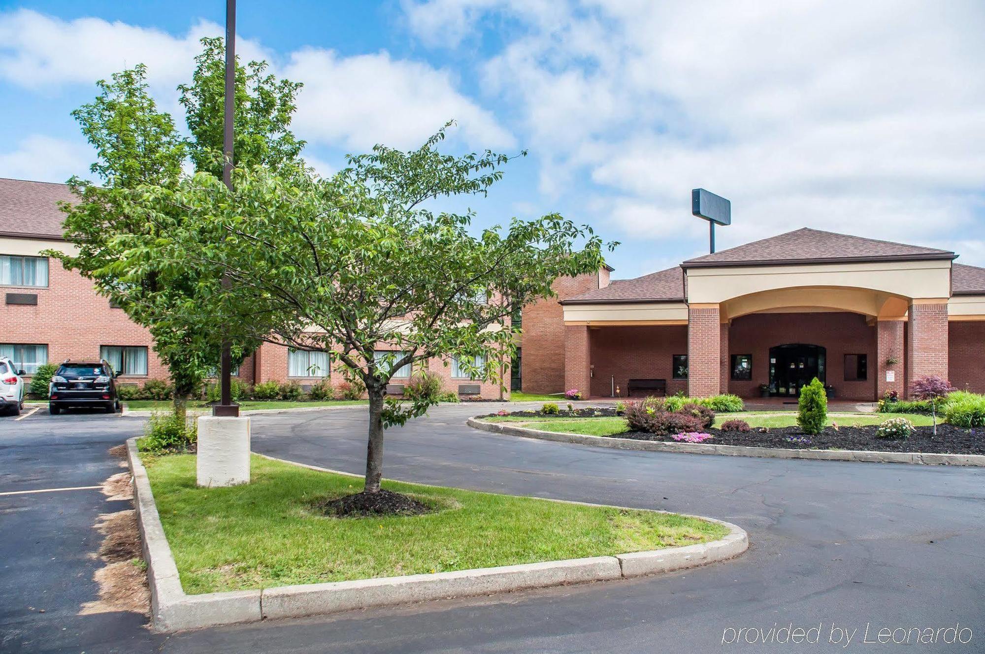 Extended Stay America Suites - Buffalo - Airport ชีคโทวากา ภายนอก รูปภาพ