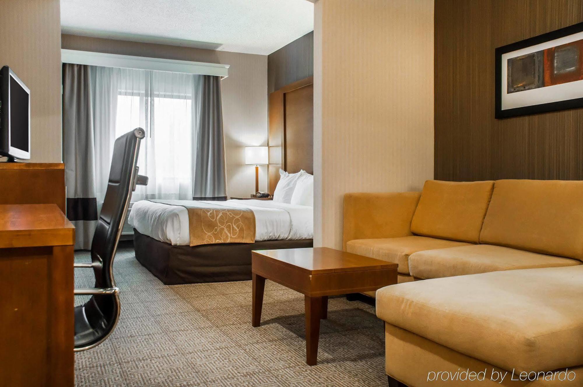 Extended Stay America Suites - Buffalo - Airport ชีคโทวากา ภายนอก รูปภาพ