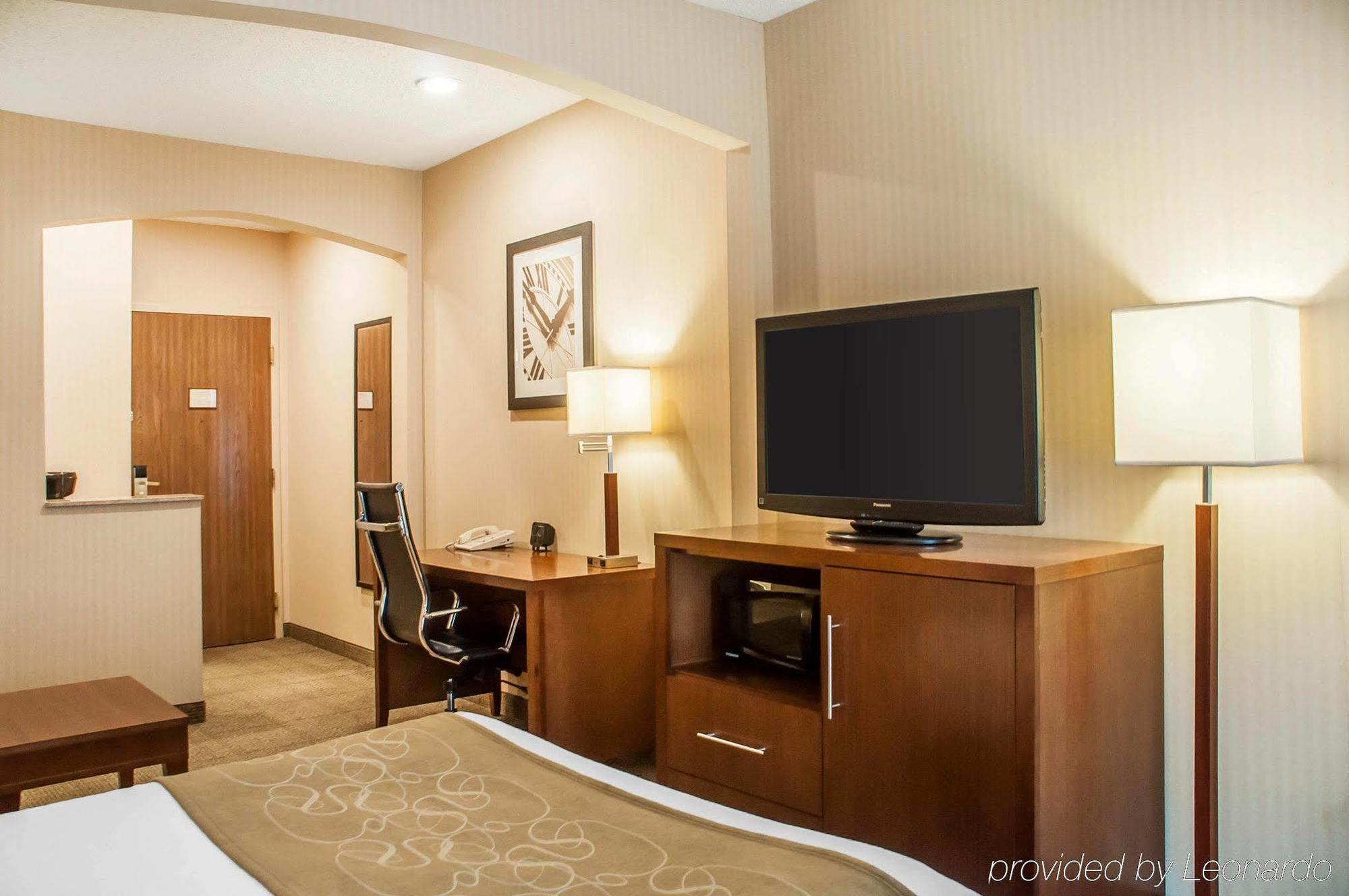 Extended Stay America Suites - Buffalo - Airport ชีคโทวากา ภายนอก รูปภาพ