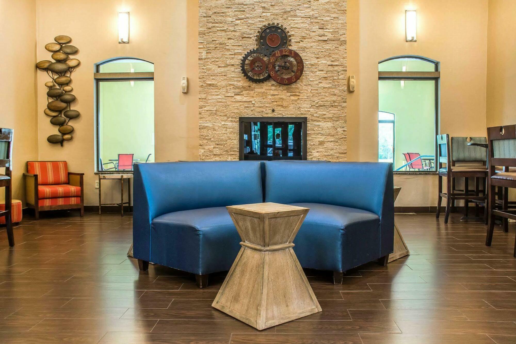 Extended Stay America Suites - Buffalo - Airport ชีคโทวากา ภายนอก รูปภาพ