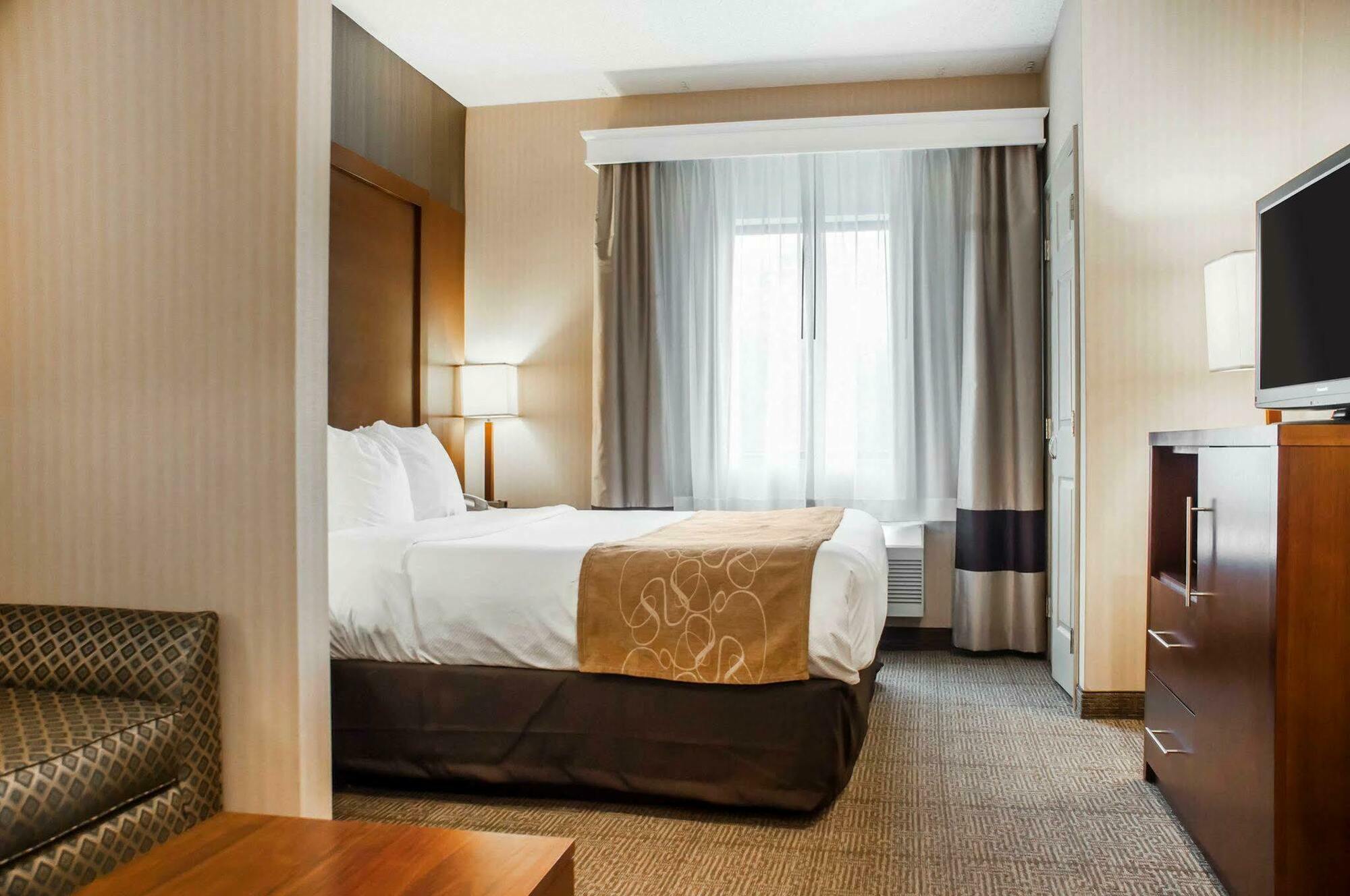 Extended Stay America Suites - Buffalo - Airport ชีคโทวากา ภายนอก รูปภาพ